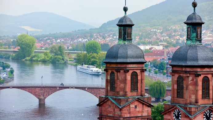 UNIWORLD EARLY BOOKING SAVINGS FOR 2022